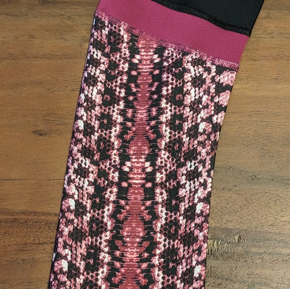 NWT Under Armour UA Heatgear Alpha Compression Capris Size XS - Picture 5 of 8